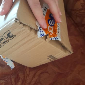 Kargom Açılmış Ve Hasarlı Teslim Edildi, Açıklama Bekliyorum!
