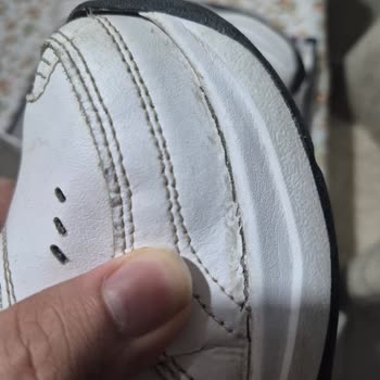 Aldığım Nike Ayakkabıda Tekrarlayan Kusurlar Ve İade Sorunu Mağduriyet Yaşıyorum