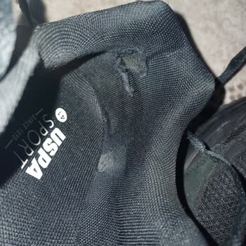 Az Kullanılmış Ayakkabıda Yırtık Ve Yüzeysel İnceleme Mağduriyeti