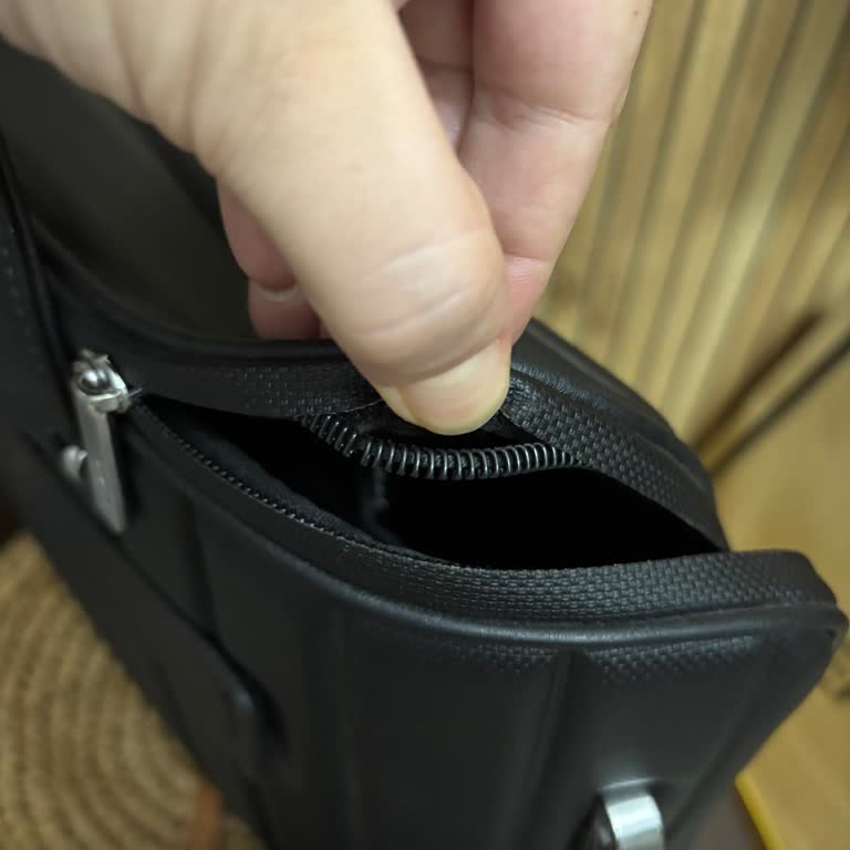 Satın Aldığım Çantanın Garanti Süresi Konusunda Mağazada Yaşanan Tutarsızlık