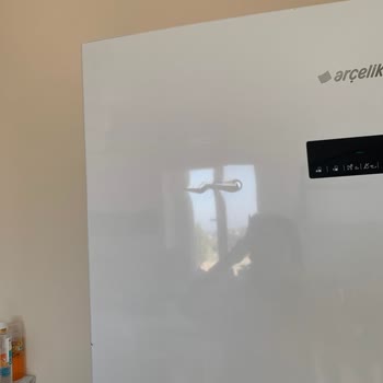 Arçelik Buzdolabı Arızası Ve Servis Sonrası Oluşan Derin Çizikler