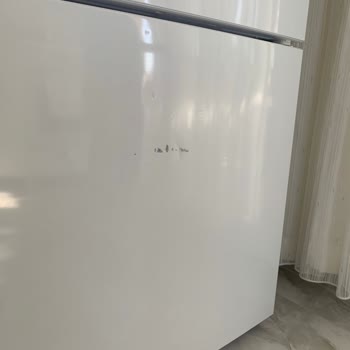 Arçelik Buzdolabı Arızası Ve Servis Sonrası Oluşan Derin Çizikler