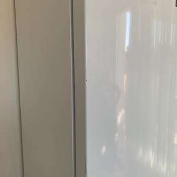 Arçelik Buzdolabı Arızası Ve Servis Sonrası Oluşan Derin Çizikler