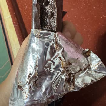 Eti Karam Gurme Çikolatada Küf Benzeri Sorun Yaşadım