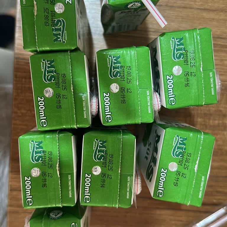 Son Kullanma Tarihi Geçmemiş Süt Nedeniyle Çocuğum Hastanelik Oldu, Mağduriyetim Giderilsin