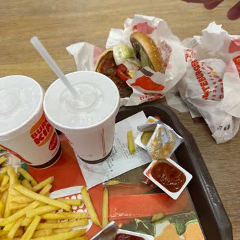 Soğuk Ve Kalitesiz Ürünler Nedeniyle Hayal Kırıklığı Yaşadım