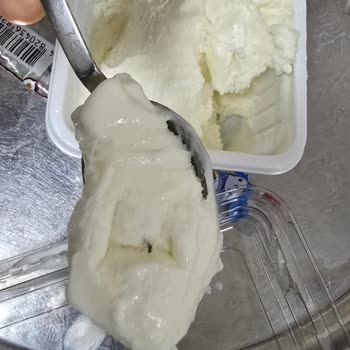 Dondurmanın İçinde Sinek Buldum Hijyen Sorunu Yaşadım