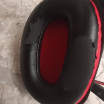 Rampage RH1 Kulaklık Pedleri Kısa Sürede Soyuluyor, Yedek Parça Talebim Var