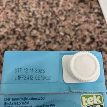 Laktozsuz Sütte Beklenmedik Renk Değişimi Ve Güven Kaybı