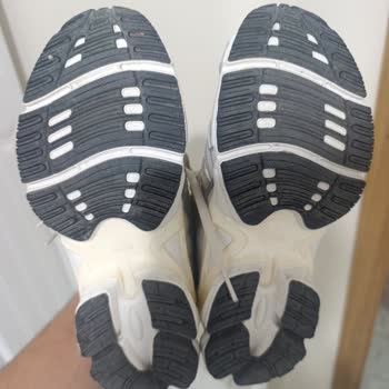 Adidas Ayakkabıda Topuk Rahatsızlığına Çözüm Bulunmuyor, Değişim Veya İade Talebi