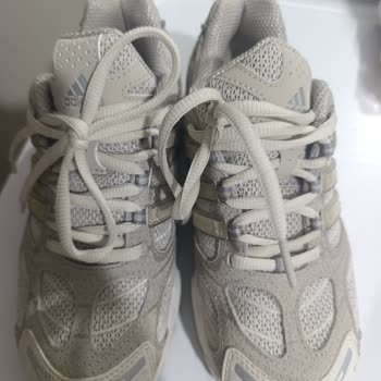 Adidas Ayakkabıda Topuk Rahatsızlığına Çözüm Bulunmuyor, Değişim Veya İade Talebi