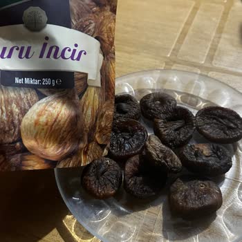 A101'den Alınan Kuru İncirlerin Bayat Ve Bozuk Çıkması