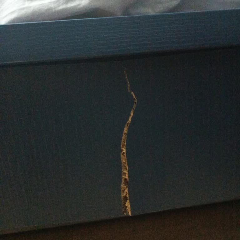 Pierre Cardin Mobilya Kısa Sürede Kırılan Yatak Ve Kalitesiz Ürün Deneyimi