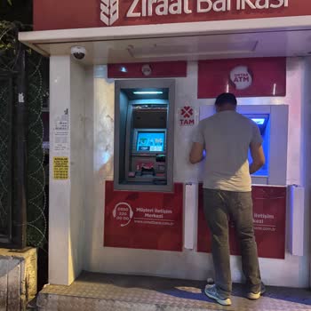 ATM'de Kaybolan Para: İki Banka Arasında Mağduriyet