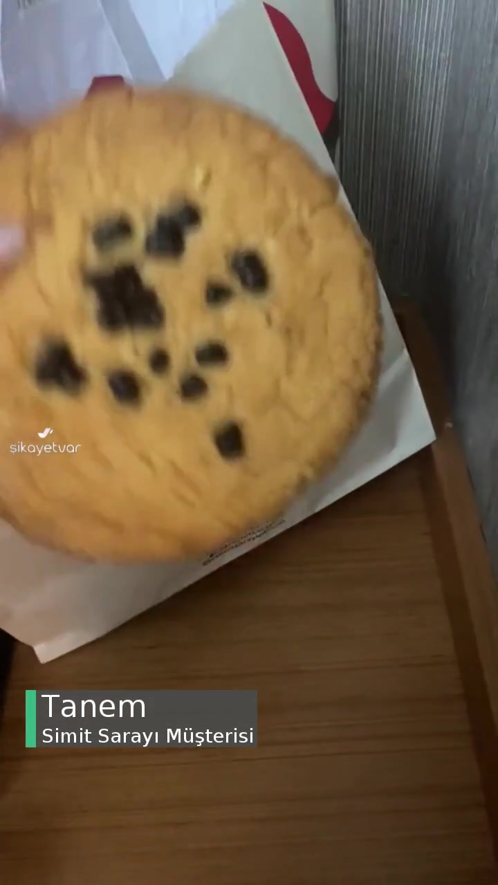 Simit Sarayı Bayat Ürün Satıyorlar videonun kapak resmi