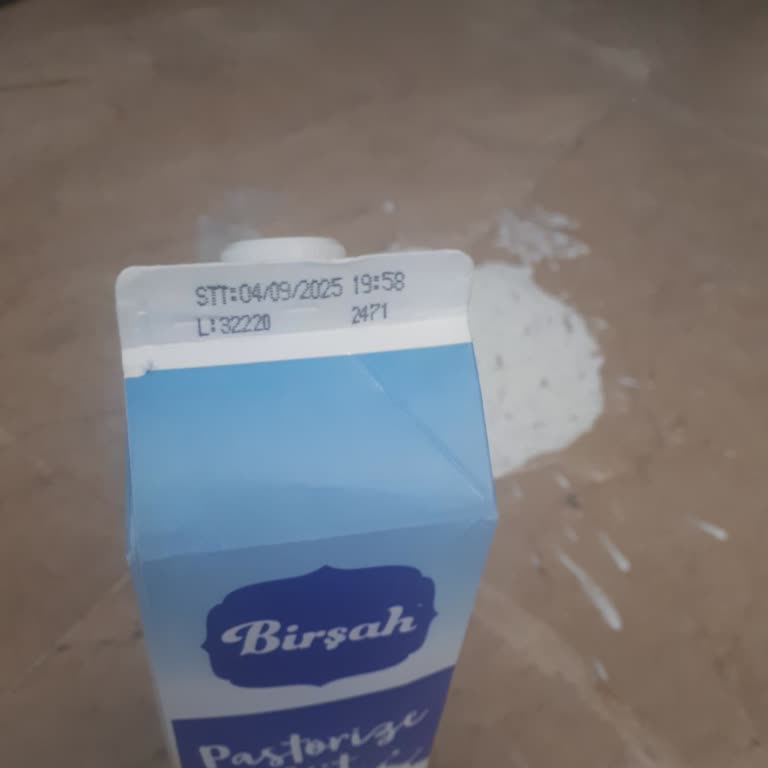 Bozuk Süt İadesi Reddedildi, Mağdur Edildim