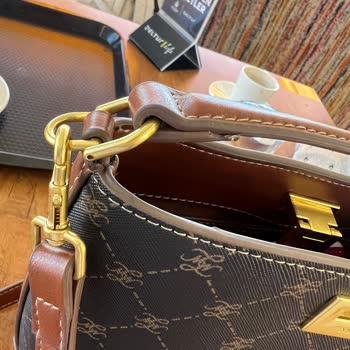 Kısa Sürede Hasar Gören Çanta Ve Yetersiz Müşteri Hizmetleri