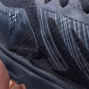 Kinetix Spor Ayakkabıda Tekrarlayan File Yırtılması Ve Garanti Belirsizliği