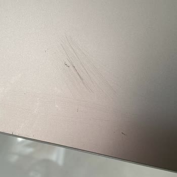 Aldığım Panel Kısa Sürede Çizildi Ve Müşteri Hizmetleri Yardımcı Olmadı