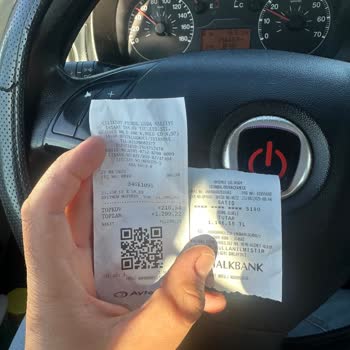 Yakıt Alımı Sırasında Yaşanan Sorun Ve İlgisiz Personel