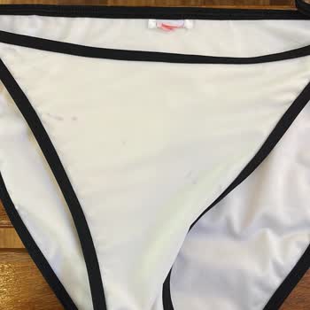 Bir Kez Giyilen Bikini Boyası Aktı İade Talebim Etiket Gerekçesiyle Reddedildi