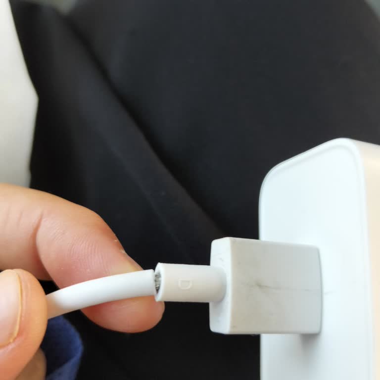 Garanti Dışı Bırakılan Şarj Kablosu Mağduriyeti