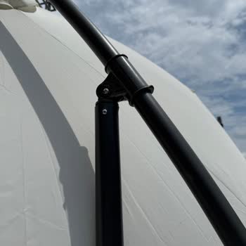 Bauhaus Kısa Sürede Bozulan Şemsiye Ve İlgisiz Müşteri Hizmeti