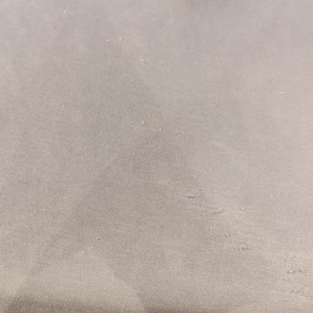 Yeni Alınan Yüksek Fiyatlı Kıyafetlerde İlk Kullanımda Deformasyon Ve İade Sürecinde Belirsizlik