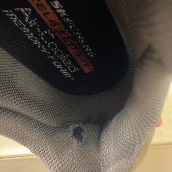 Skechers Aldığım Ayakkabı Kısa Sürede Yırtıldı Çözüm Sunulmadı