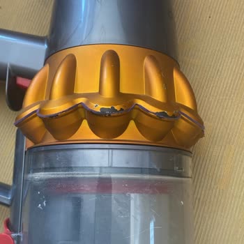 Dyson Süpürgem Servisten Hasarlı Ve Farklı Kutuda Geri Geldi Sorun Çözülmedi