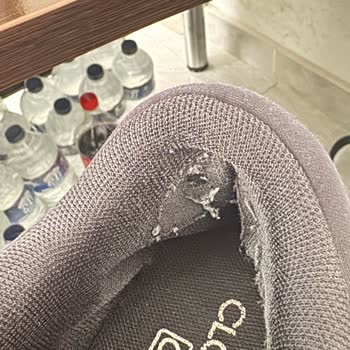 2 Ayda Delinen Adidas Ayakkabı İçin Amazon'dan Garanti Desteği Alamadım