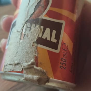 Hasarlı Ve Kirli Ürün Teslimatı, Müşteri Hizmetlerine Ulaşılamıyor