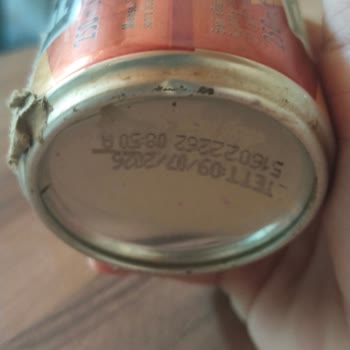 Hasarlı Ve Kirli Ürün Teslimatı, Müşteri Hizmetlerine Ulaşılamıyor