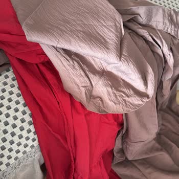 Modaseroğlu Elbise Kumaş Ve Renk Farkı İle İade Sürecinde Mağduriyet Yaşadım