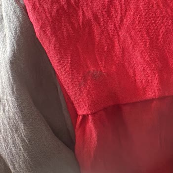 Modaseroğlu Elbise Kumaş Ve Renk Farkı İle İade Sürecinde Mağduriyet Yaşadım