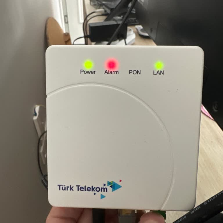 Fiber Geçişi Sonrası Bir Haftadır İnternet Kesintisi Ve Bilgilendirme Eksikliği