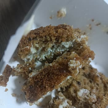 Starbucks'tan Aldığım Kekin Kreması Bozuk Çıktı, Mağduriyetim Giderilmiyor