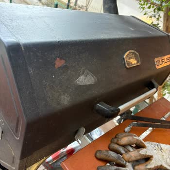 Barbeküde Boya Kabarması Ve Yetersiz Müşteri Desteği Nedeniyle Mağduriyet