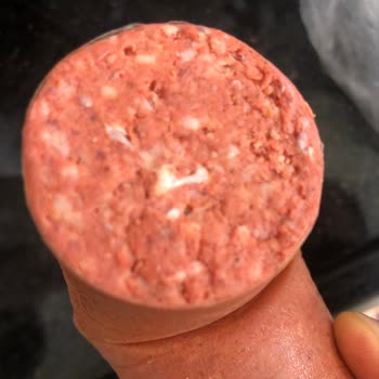 Sucukta Yabancı Madde ve Bozulmuş Ürün Şikayeti