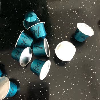 Nespresso Kapsüller Patlak Ve Müşteri Hizmetleri İlgisiz