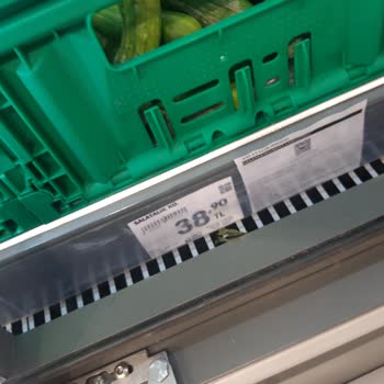 Şok Market'te Küflü Ürünler Ve Yetersiz Hijyen Sorunu