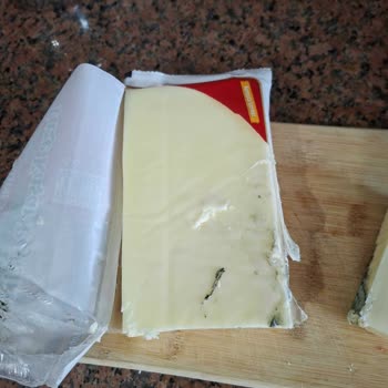 Küflü Kaşar Peyniri Ve Sorumluluk Alınmayan Mağduriyet