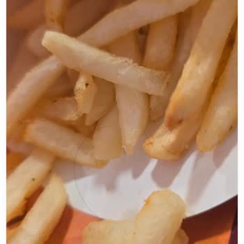 Popeyes'tan Aldığım Tavuk Menüde Hijyen Sorunu Ve Çözüm Eksikliği