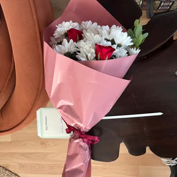 Çiçek Sepeti'nden Aldatıcı Ürün Ve Müşteri Hizmetleri Sorunu