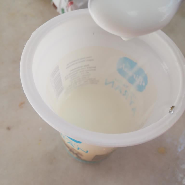 Birşah Ayran Paketinde Yoğurt Kıvamında Kalıntı Şaşkınlığı