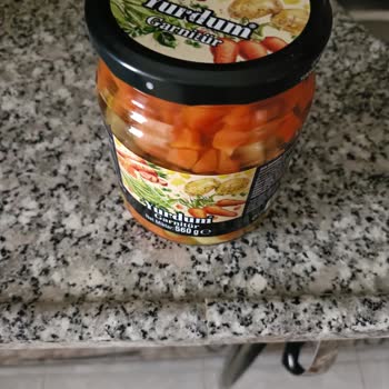 Tukaş Garnitürden Sinek Çıktı, Müşteri Hizmetleri Cevapsız Kaldı