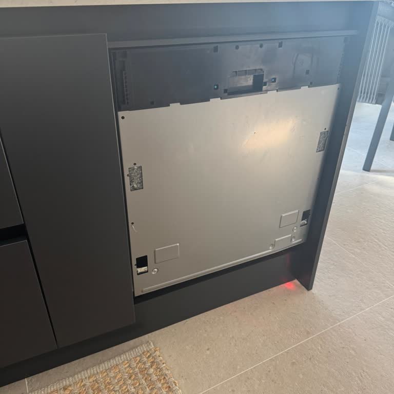 Bulaşık Makinemin Kapağı İçin Montaj Seti Verilmedi Çözüm Sunulmuyor