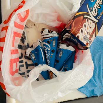 Migros Sanal Marketten Erimiş Dondurma Ve Yanlış İçecek Teslimatı Mağduriyeti