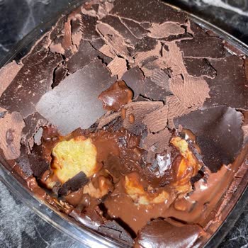 Hamile Olduğum Halde Bayat Profiterol Ve İlgisiz Çalışanlar Mağdur Etti