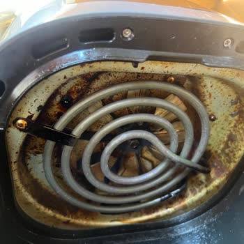 Garanti Süresi Bitmeden Arızalanan Airfryer İçin Çözüm Sunulmadı